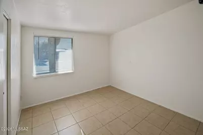 7717 N Jensen Drive, Tucson, AZ 85741 - Photo 10