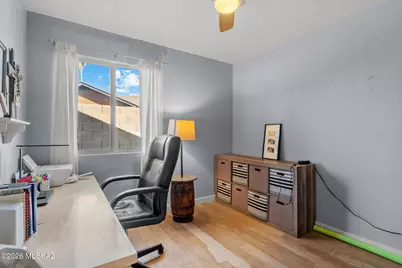 9819 N Canyon Shadows Place, Tucson, AZ 85737 - Photo 18