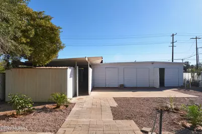 740 S Columbus Boulevard, Tucson, AZ 85711 - Photo 28