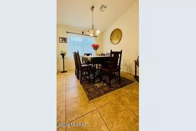 7996 Nautilus Drive, Tucson, AZ 85756 - Photo 10