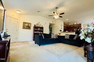 7996 Nautilus Dr, Tucson, AZ 85756 - Photo 4