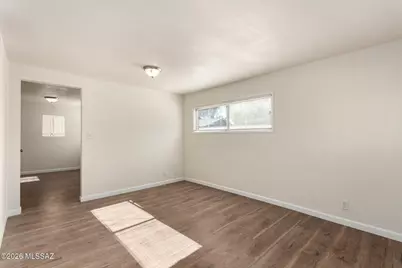1304 N Catalina Avenue, Tucson, AZ 85712 - Photo 4