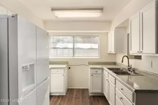 1304 N Catalina Ave, Tucson, AZ 85712 - Photo 14