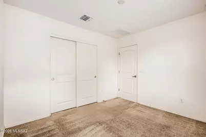 4433 S Sunrise Bluff Way, Tucson, AZ 85730 - Photo 14