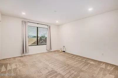 4433 S Sunrise Bluff Way, Tucson, AZ 85730 - Photo 10