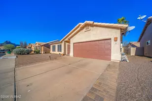 7198 W Rivulet Dr, Tucson, AZ 85743 - Photo 2