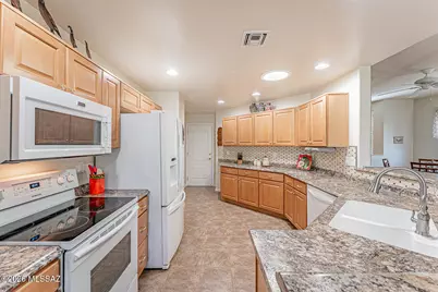 524 W Aspenwood Street, Green Valley, AZ 85614 - Photo 16