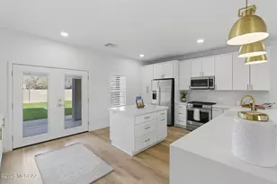 4247 E Parting Waters Way, Tucson, AZ 85712 - Photo 16