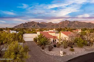 881 E Placita de Michael, Tucson, AZ 85718 - Photo 1