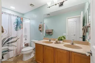 859 W Vuelta Granadina, Sahuarita, AZ 85629 - Photo 32