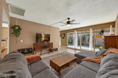 9150 E Helen Street, Tucson, AZ 85715 - Photo 4