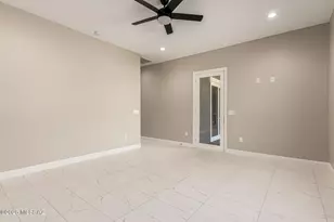 9055 E Bear Canyon Pl, Tucson, AZ 85749 - Photo 18