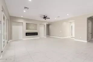 9055 E Bear Canyon Pl, Tucson, AZ 85749 - Photo 8