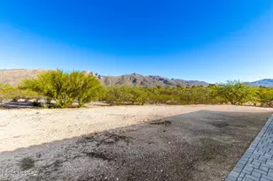 9055 E Bear Canyon Pl, Tucson, AZ 85749 - Photo 32