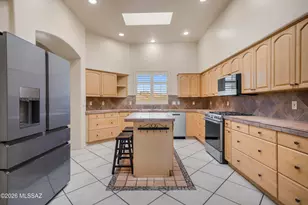 1502 N Coral Bells Dr, Tucson, AZ 85745 - Photo 8
