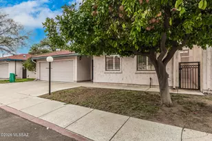 341 N Joesler Ct, Tucson, AZ 85716 - Photo 2