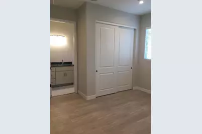 1747 E 10th Street, Tucson, AZ 85719 - Photo 8