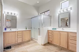 976 W Tenniel Dr, Green Valley, AZ 85614 - Photo 26