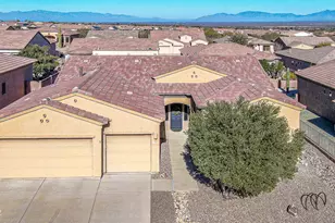 976 W Tenniel Dr, Green Valley, AZ 85614 - Photo 1