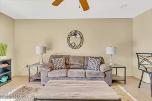 1525 W Via Del Jarrito, Green Valley, AZ 85622 - Photo 18