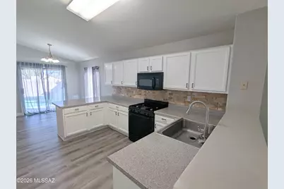 10379 E Ravenswood Street, Tucson, AZ 85747 - Photo 8