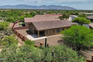 12771 N New Reflection Dr, Marana, AZ 85658 - Photo 32