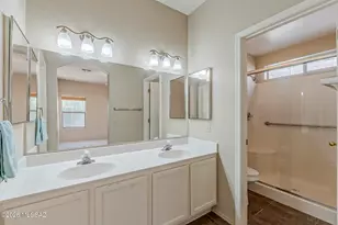 2525 N Camino Reloj, Green Valley, AZ 85614 - Photo 20