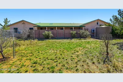 245 S Stallion Ranch Road, Benson, AZ 85602 - Photo 1