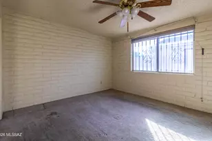 7242 E Desert Palm Dr, Tucson, AZ 85730 - Photo 14