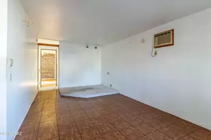 7242 E Desert Palm Dr, Tucson, AZ 85730 - Photo 12