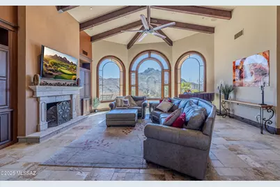 15275 N Silent Vista Court, Marana, AZ 85658 - Photo 4