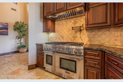 15275 N Silent Vista Court, Marana, AZ 85658 - Photo 12