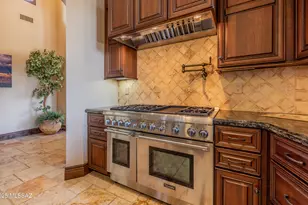 15275 N Silent Vista Ct, Marana, AZ 85658 - Photo 12