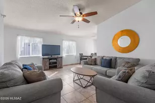 8986 E Weyburn Dr, Tucson, AZ 85730 - Photo 6