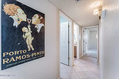 942 W Calle Del Regalo, Green Valley, AZ 85614 - Photo 18