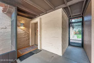 942 W Calle Del Regalo, Green Valley, AZ 85614 - Photo 4