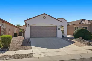 359 W Calle Del Estribo, Sahuarita, AZ 85629 - Photo 2