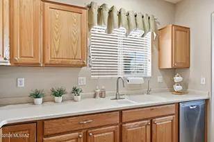 359 W Calle Del Estribo, Sahuarita, AZ 85629 - Photo 8