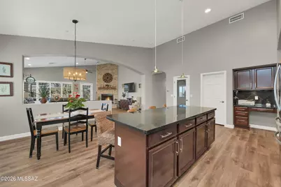 39388 Mountain Shadow Drive, Tucson, AZ 85739 - Photo 16