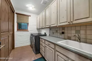 5705 N Lady Ln, Tucson, AZ 85704 - Photo 20