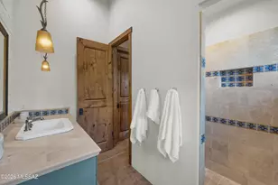 5705 N Lady Ln, Tucson, AZ 85704 - Photo 26