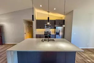 5067 W Nighthawk Way, Tucson, AZ 85742 - Photo 4