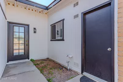 6922 N Northpoint Drive, Tucson, AZ 85741 - Photo 4