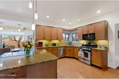 9348 N Camino De Plaza, Tucson, AZ 85742 - Photo 14