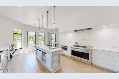 109 E Loch Lomond Place, Tucson, AZ 85737 - Photo 4