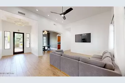 109 E Loch Lomond Place, Tucson, AZ 85737 - Photo 6
