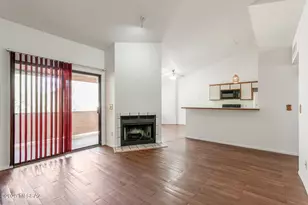 1698 W Park Wood Ln, Tucson, AZ 85746 - Photo 2