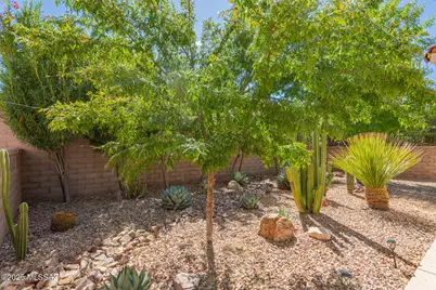7392 E Vactor Ranch Trail, Tucson, AZ 85715 - Photo 32