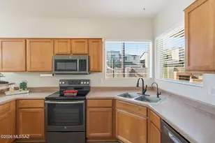 126 W Camino Rancho Viejo, Sahuarita, AZ 85629 - Photo 12