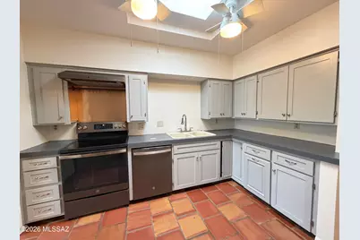 5213 N Tigua Drive, Tucson, AZ 85704 - Photo 6